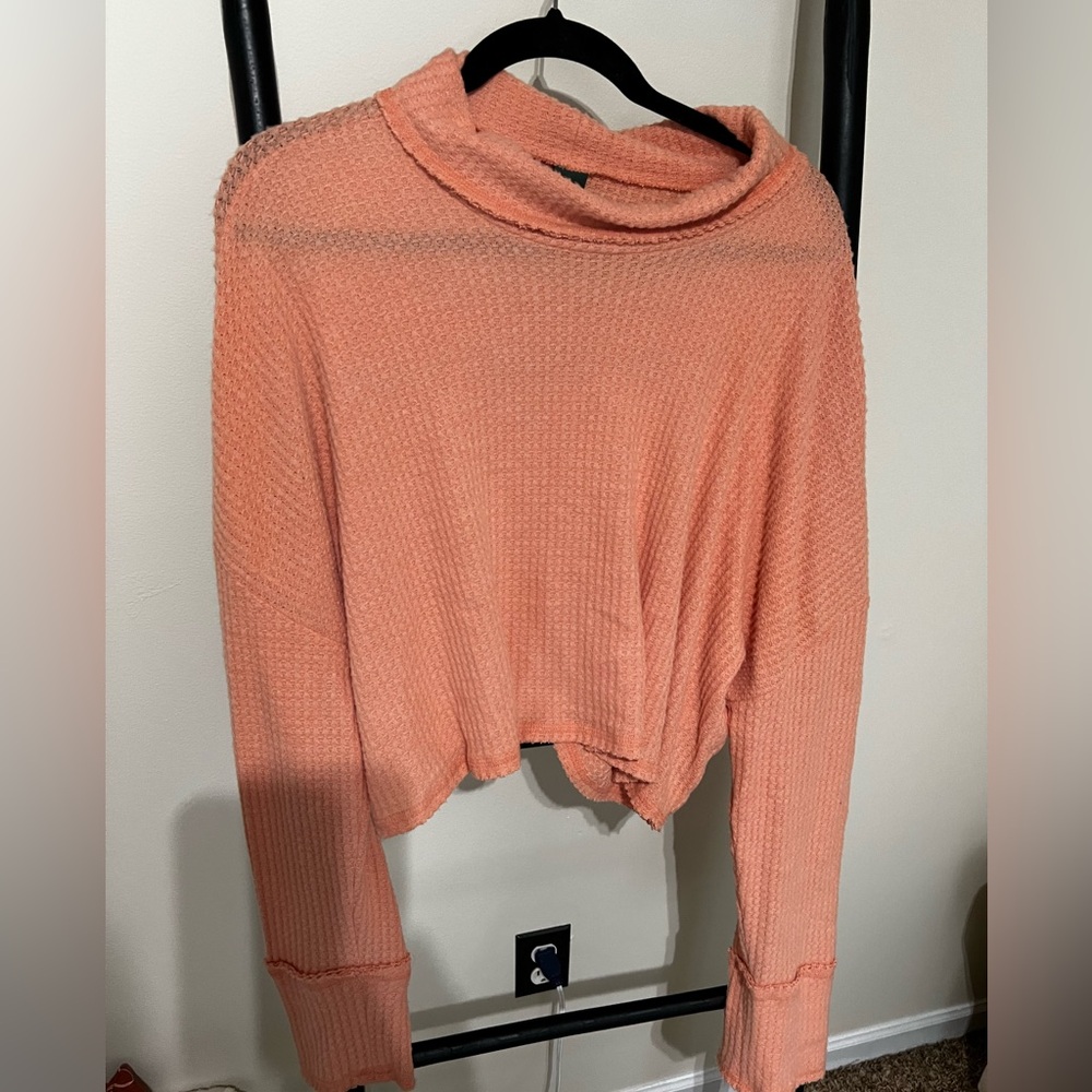 Women’s crop sweater